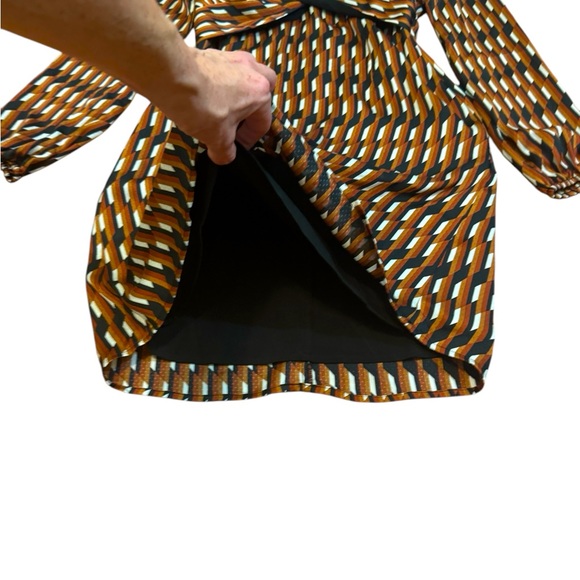 NWT Versona Dress - Picture 7 of 12